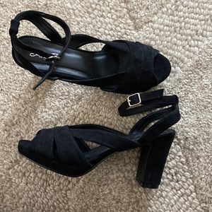 Katliu velvet heels. New!